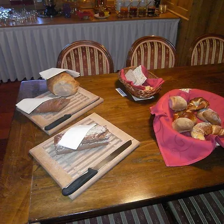 Chalet-hotel Larix فندق 3*