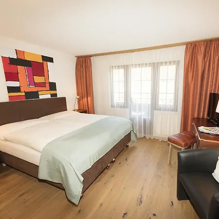 فندق Chalet-hotel Larix