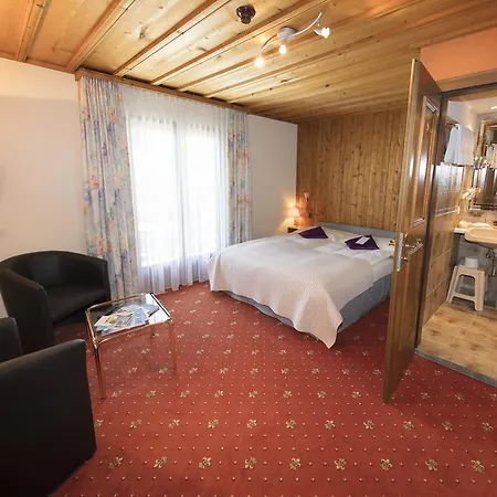 Chalet-hotel Larix دافوس