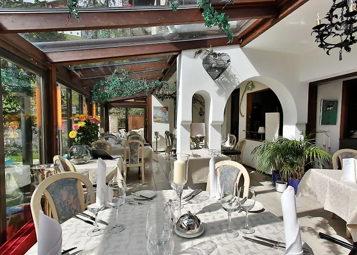 מלון Chalet-hotel Larix דאבוס