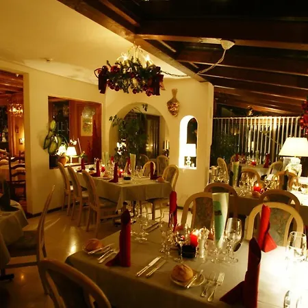 Chalet-hotel Larix Szálloda Davos